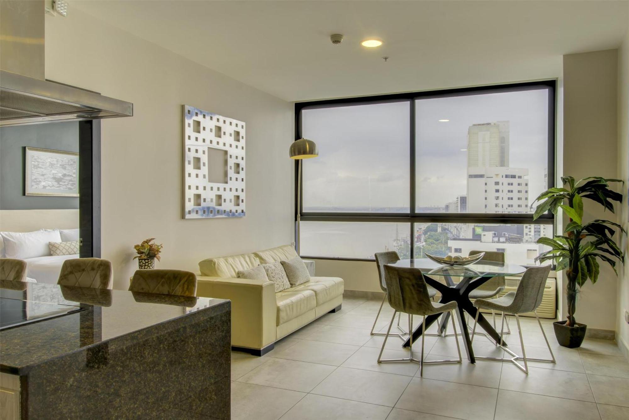 Hotel Doubletree By Hilton Guayaquil Zewnętrze zdjęcie